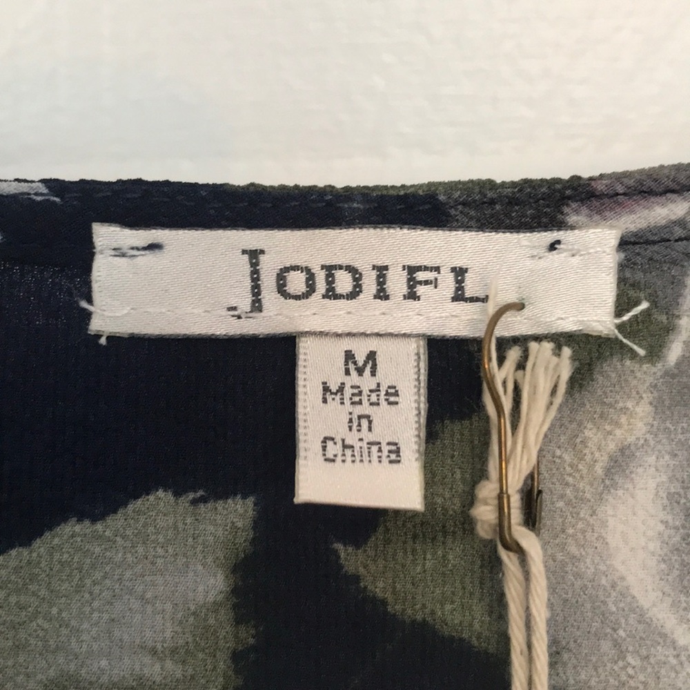 Jodifl Tunic - Picture 5 of 9